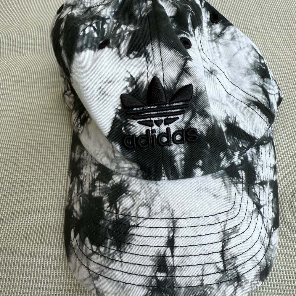 Adidas women’s Baseball Cap